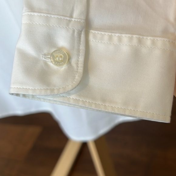 Gucci Kids
Boy shirt with symbols - Picture 5 of 6